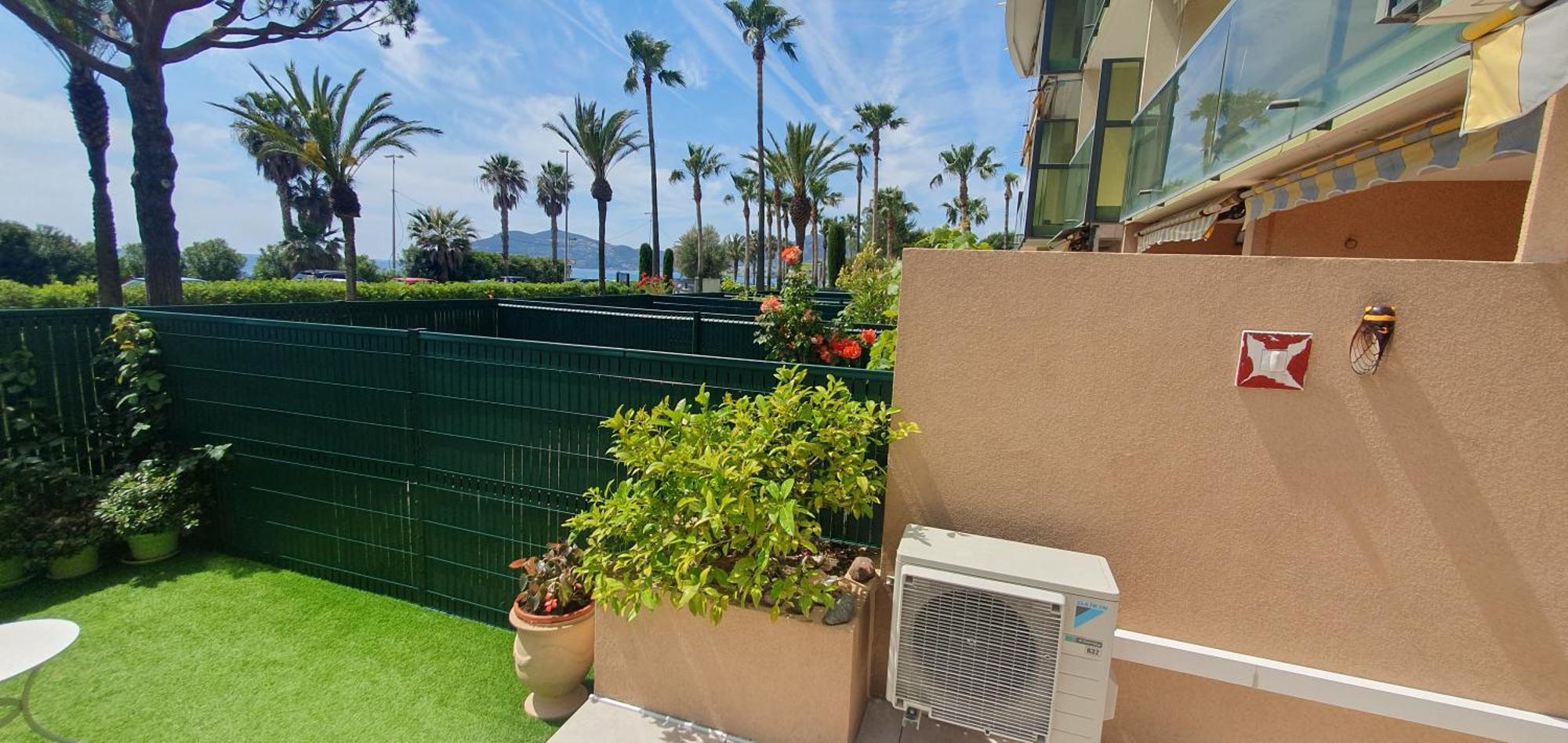 Residence Egee Cannes Esterno foto